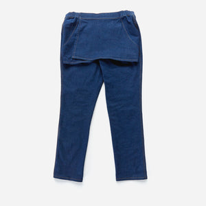 Wrap-waist Stretch Jean in a Wheelchair Cut