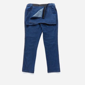 Wrap-waist Stretch Jean in a Wheelchair Cut